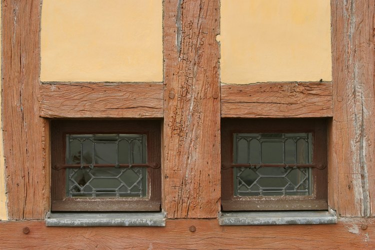 Los sistemas de ventilación en el sótano se encargan de dos cosas, básicamente: expulsan el aire húmedo y con moho y dejan ingresar aire fresco desde el exterior.