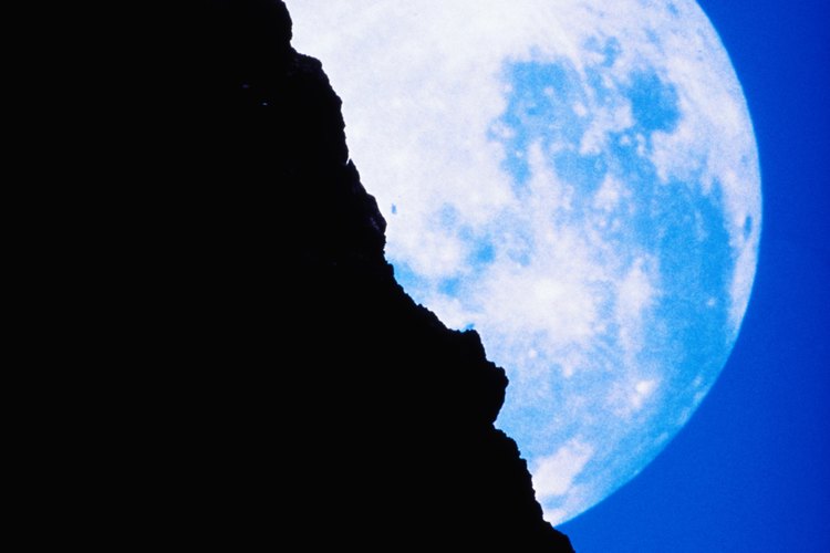 Ciencia y superstición se sienten atraídas por las fases lunares.