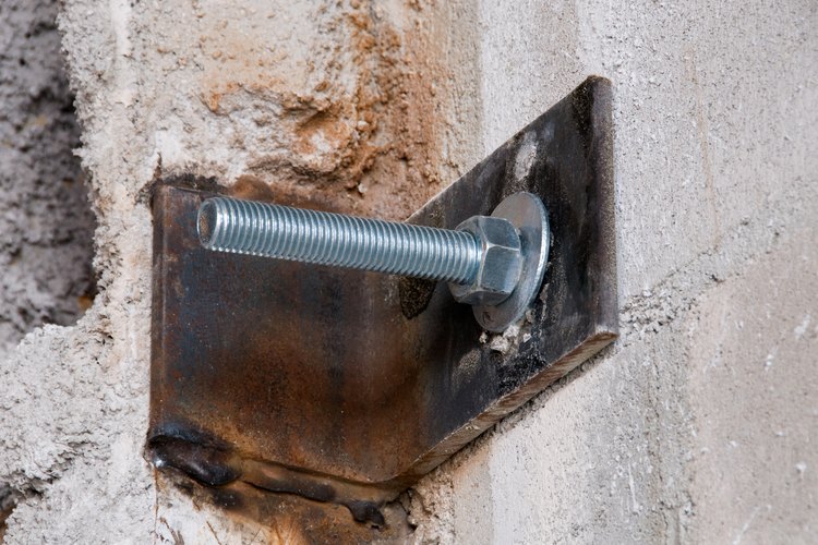 Una rosca simple ayuda a terminar muchos proyectos de construcción.