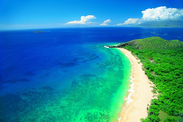 El Makena State Park es una de las playas más vírgenes de Maui.