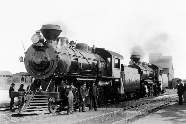 Imprime en tu ordenador invitaciones que se vean como boletos de tren.