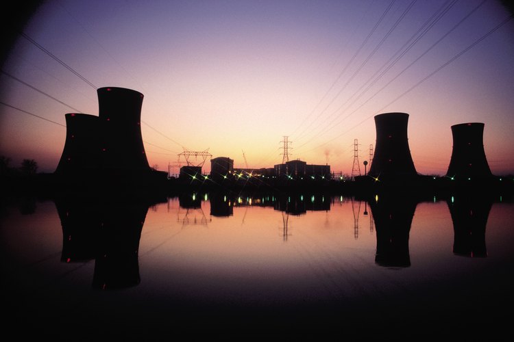 El calor puede ser un subproducto de la transferencia del cambio de energía cinética en energía térmica.