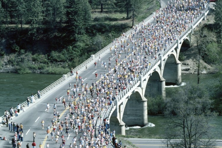 Las caminatas o carreras pueden ser excelentes eventos para recaudar fondos.