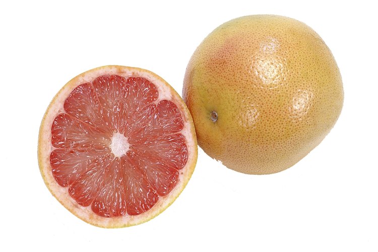 Los pomelos son un agregado nutritivo para cualquier plato y pueden ser cortados en rodajas y coronados con un poco de azúcar.