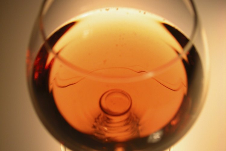 “Sine metu” está impresa en cada botella del whiskey irlandés Jameson.