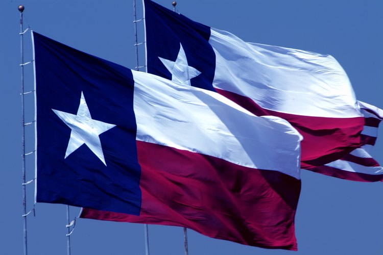 Texas es una vasta extensión de terreno con seis fronteras.