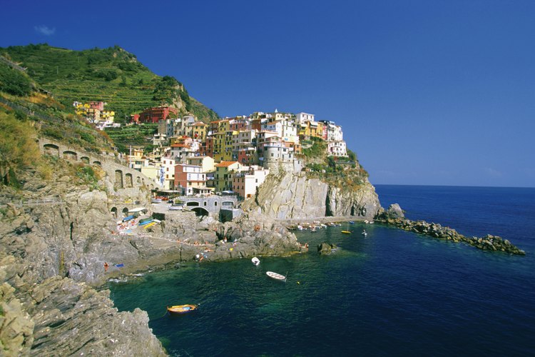 Riomaggiore se encuentra en el extremo sur de la ruta costera.