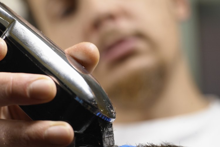 Cuidar adecuadamente tus maquinitas de pelo mejorará su rendimiento y aumentará su vida útil.