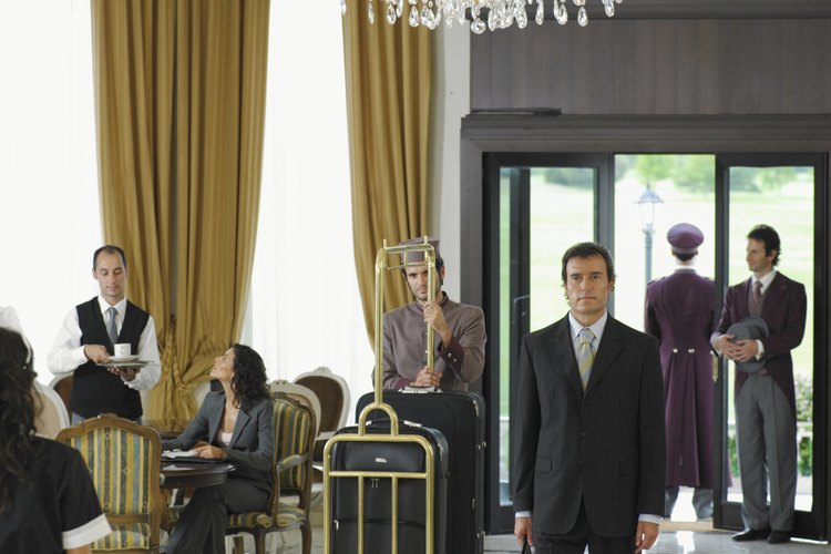 Las zonas comunes de un hotel presentan desafíos de limpieza únicos.
