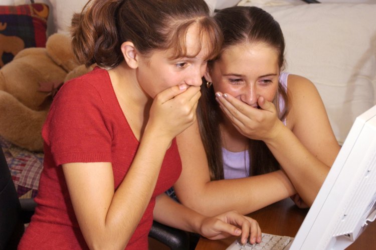 Los efectos del bullying en internet y en persona son similares.
