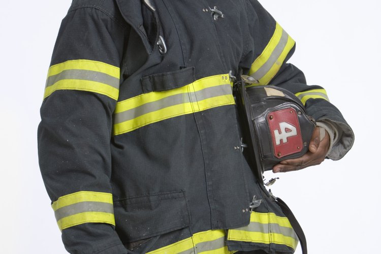 Practica estas técnicas en una chaqueta de entrecasa antes de intentar con tu chaqueta favorita.