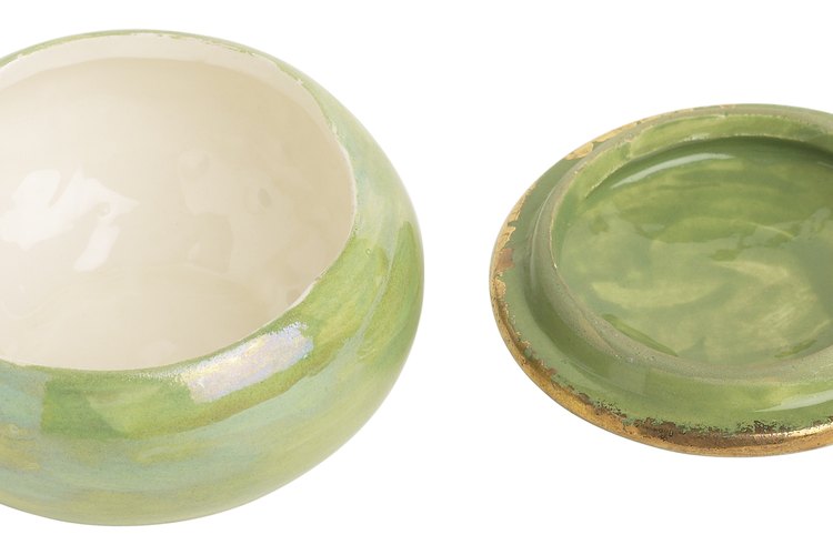 El jade es un término que abarca a la nefrita y a la jadeíta.