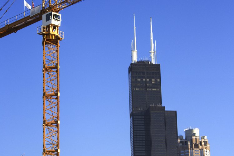 Las grúas torre pueden utilizarse en diversos proyectos de construcción.