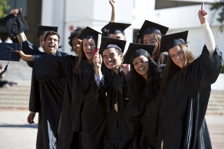 Una canción puede transmitir los sentimientos que rodean a los graduandos.