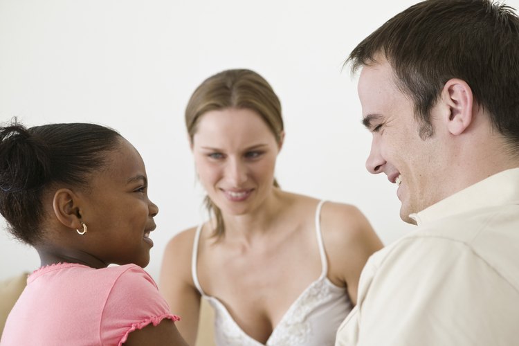 Has que tu niño adoptivo se sienta bienvenido.