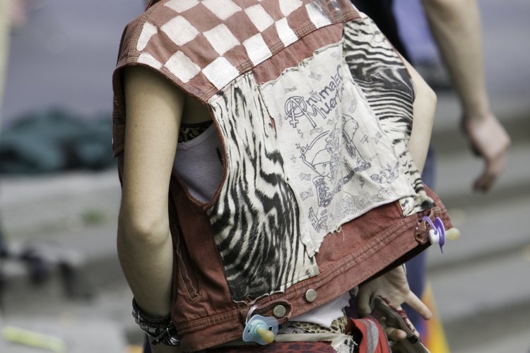 Los cuentos cherokees fueron transmitidos oralmente de generación en generación por el narrador de la tribu.