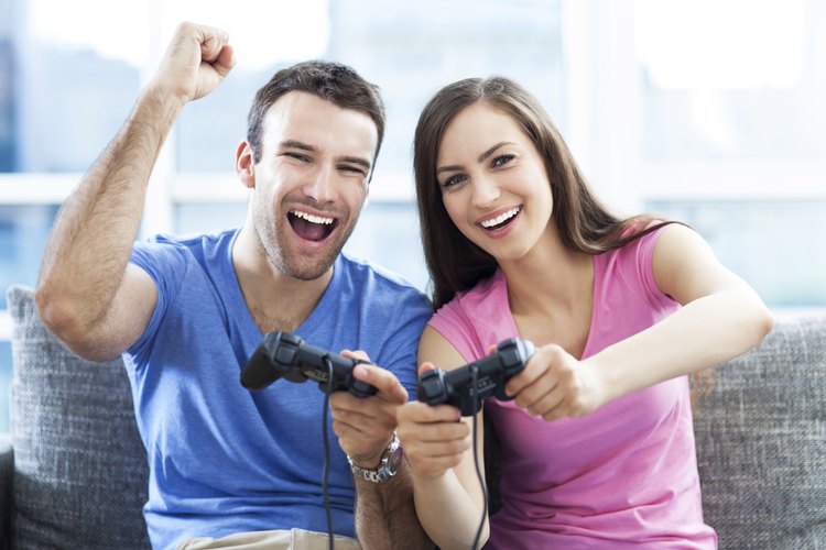 Dale a tu hombre un regalo que se relacione con su pasatiempo, como un videjuegos.