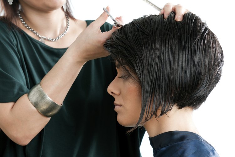 El cabello corto puede ser glamoroso y cautivante.