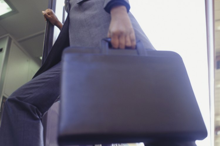 Las mujeres altas y delgadas pueden usar diferentes cortes con éxito.