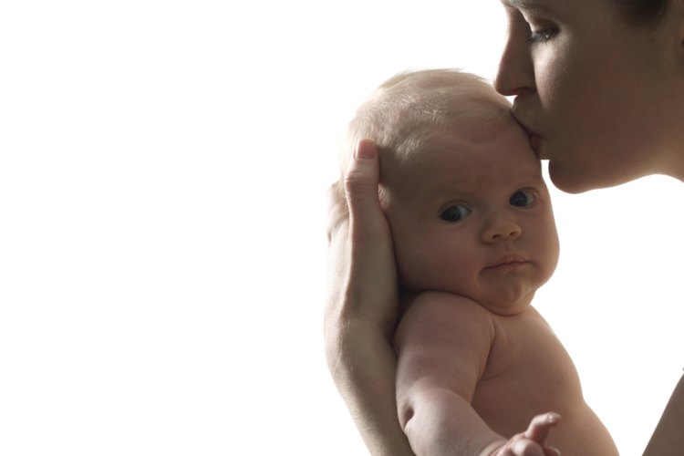 Bebé sano - el objetivo de cualquier padre y madre.