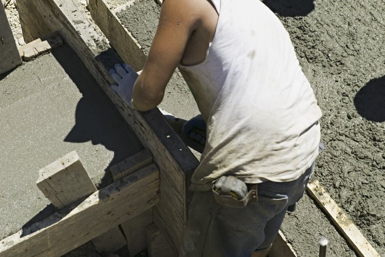 Los tambores mezcladores requieren relativamente poca manutención cuando es comparada con otros tipos de mezcladores, ya que estos usan mecanismos de mezcla bastante sencillos.