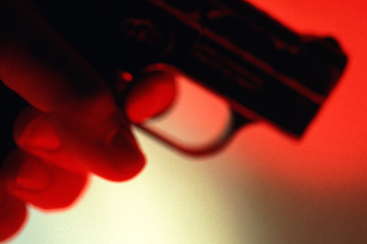 Dispararte a alguien mientras se comete un crímen como el robo es asesinato.