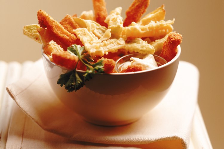 La textura ligera de la masa para tempura es debido a la harina de arroz pero puedes sustituirla.