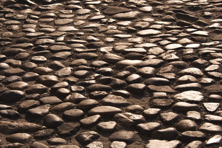 Los adoquines naturales fueron utilizados para pavimentar carreteras.