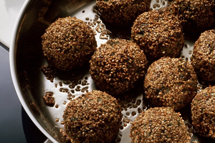 Las bolas dulces de sésamo pertenecen a la comida asiática.