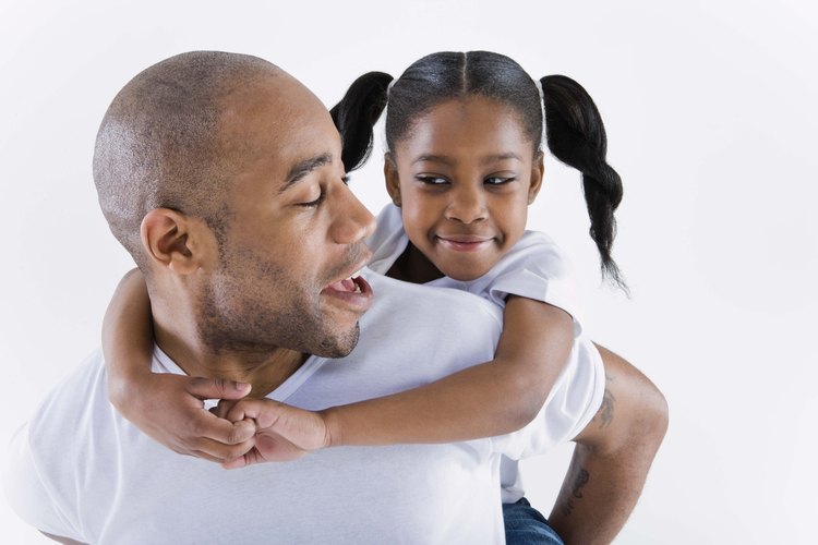 Los padres son una parte importante en la vida de las mujeres.