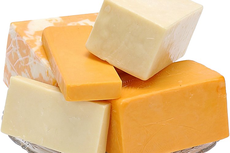 Deshidratar queso en casa es una manera sana de guardar queso.