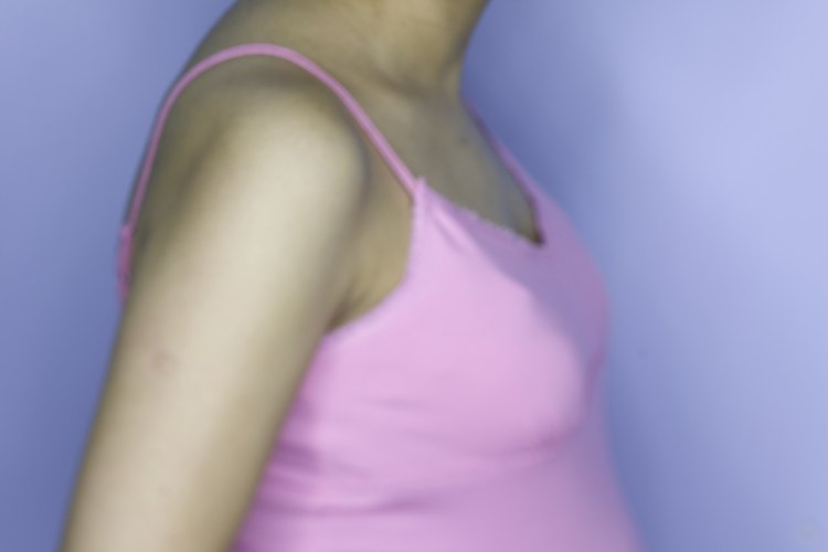 Algunas mujeres sienten más presión en la pelvis cuando el bebé cae.