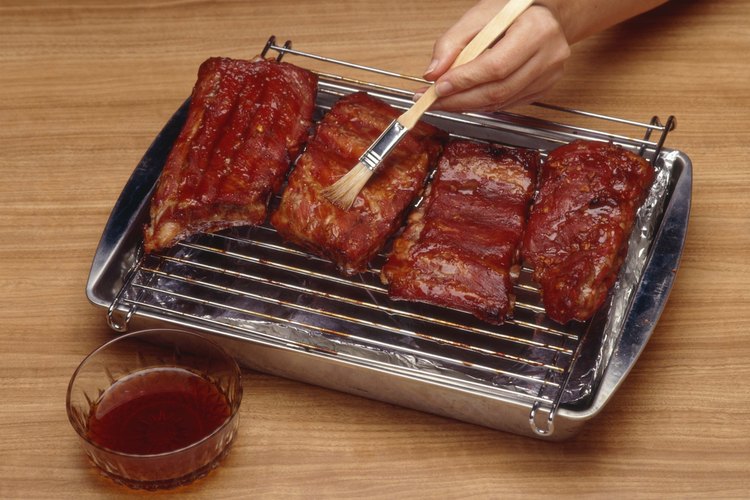 Asegúrate de no sobrecocer tu carne incluso si quieres crearle una corteza con glaseado.