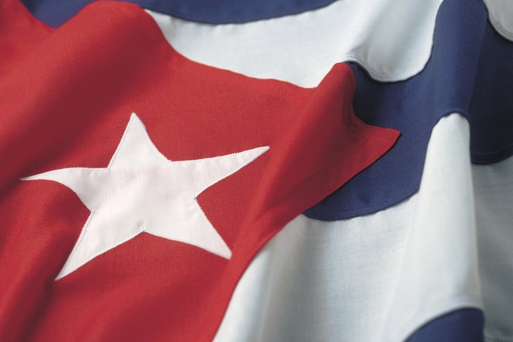 Muchas tradiciones cubanas se centran en los amigos, la comida y la familia.