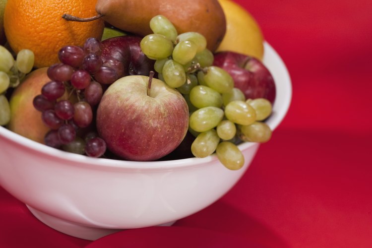 Tu tazón de frutas será una prioridad para algunas plagas, pero puedes mantenerlas alejadas naturalmente.