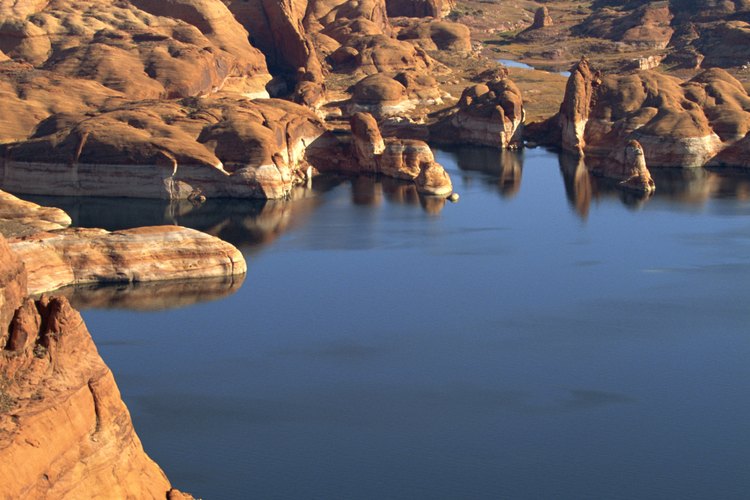 El campamento para RV más cercano a Big Water, Utah, está en Lake Powell.