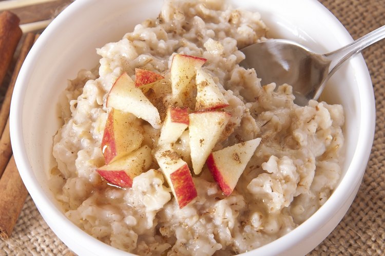 Avena con manzana y canela.