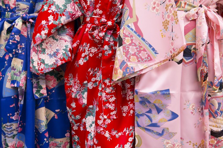 Las telas japonesas utilizan colores favorables.