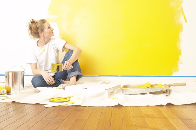 Decorando tus paredes.