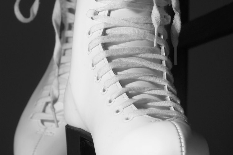 Los patines artísticos ayudan a ejecutar movimientos como el eje.