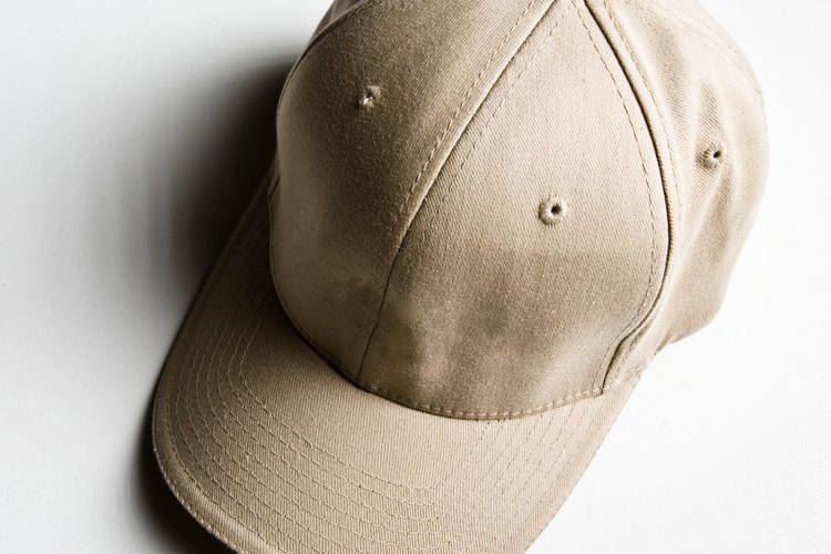 La gorra de béisbol es una parte de ropa deportiva diaria.