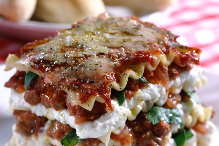 La lasagna de pollo va muy bien con sabores más suaves que resaltan sus sabores.