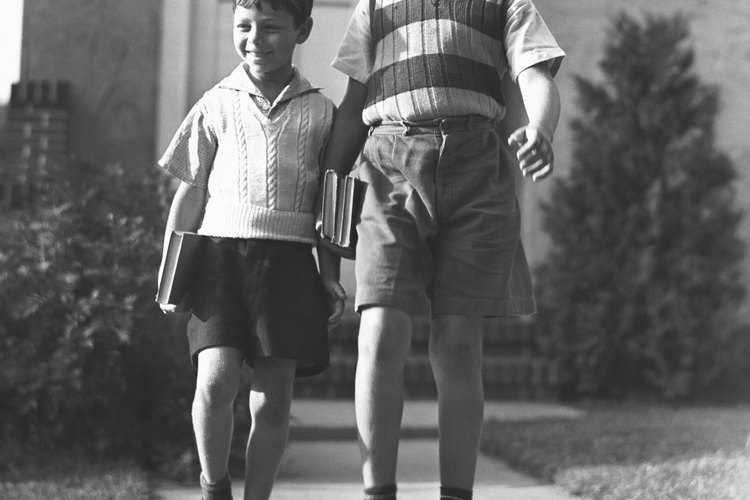 Los chalecos de sweater eran populares entre los niños.