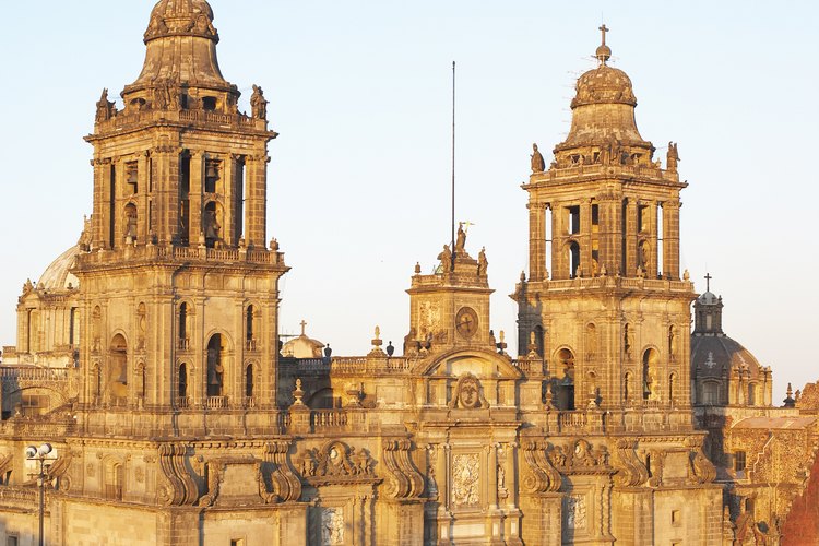 México, D.F., cuenta con una gran cantidad de centros comerciales.