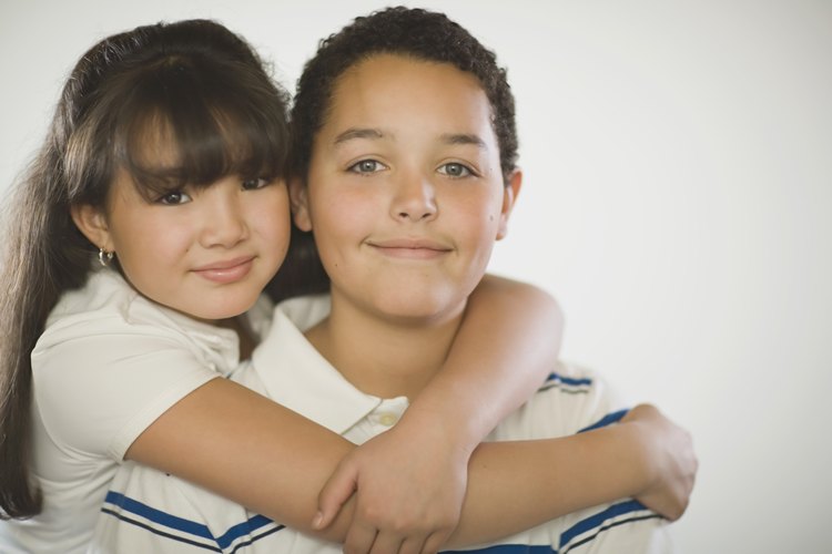 Construye el espíritu de equipo entre hermanos de forma que puedan hacer frente a cualquier cosa.