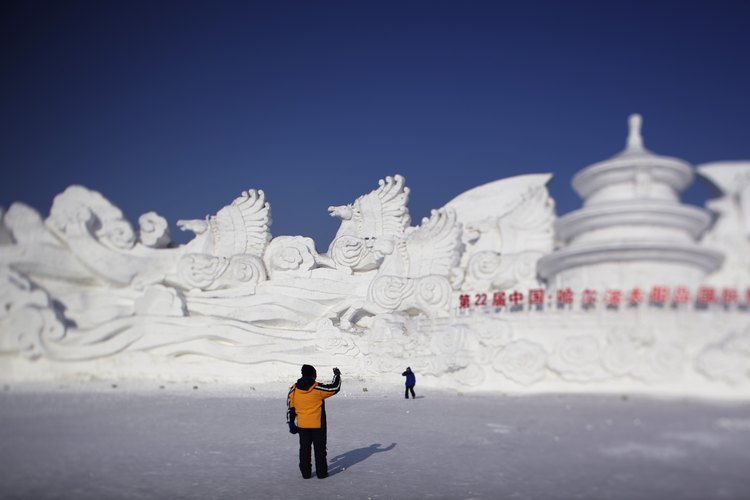 El International Ice and Snow Sculpture Festival se realiza aquí en 2010.