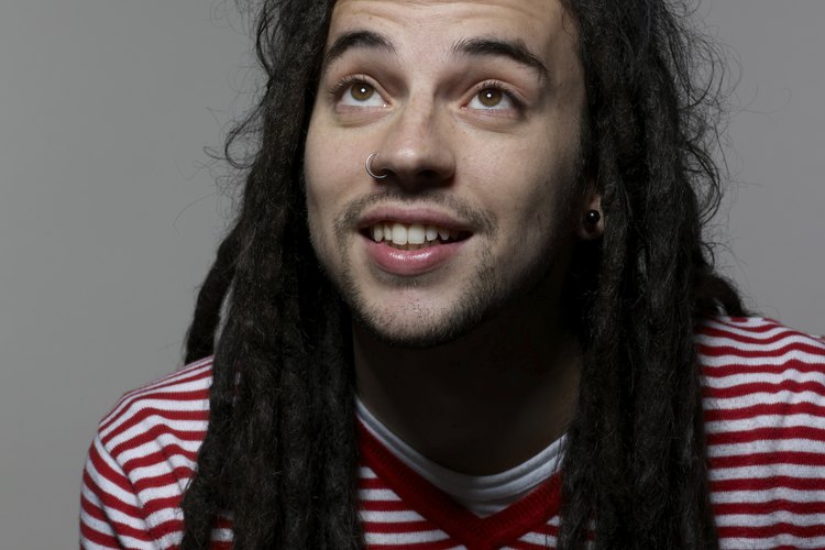 Las rastas se ven en distintos tipos de personas.