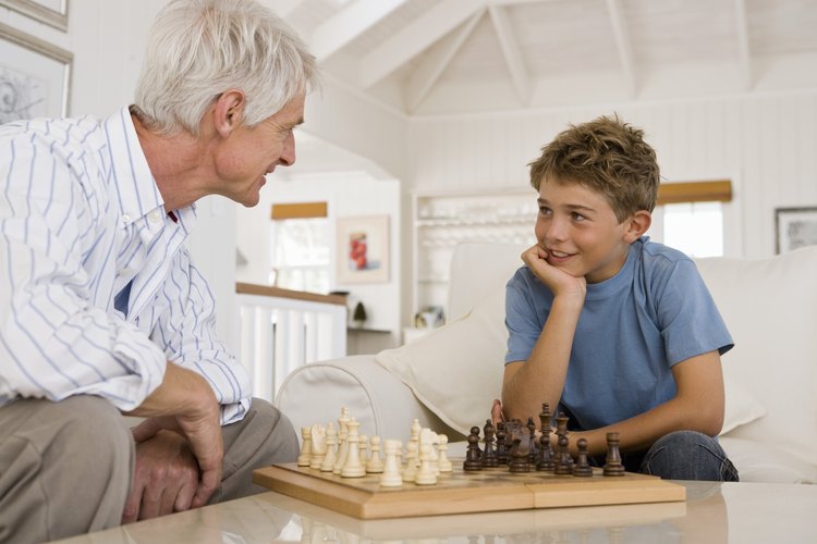 La pérdida de un abuelo es, con frecuencia, una de las primeras experiencias que los niños tienen con respecto a la muerte de un miembro de la familia.