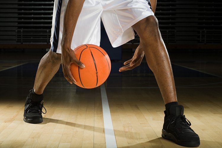 Los hombres usaban Reebok como un estilo informal de calzado, con jeans o al practicar un deporte como tenis.