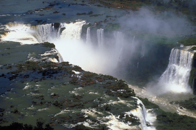 La Guarania es un ritmo autóctono de Paraguay.